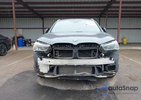 2017 BMW X1 Sdrive28I из США, поврежденный, VIN WBXHU7C39H5H32847